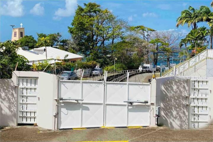 Residence De La Baie - Bleu Soleil Tartane 라 트리니테 외부 사진